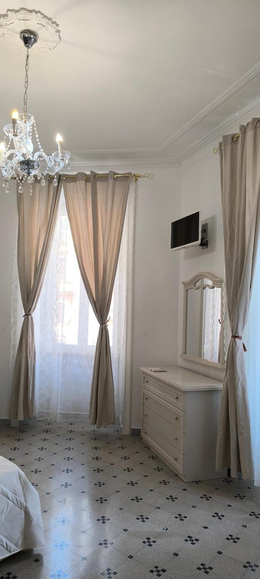 Interno 5 Elegante Residenza Per 10 Pax Vicina A Colosseo E Santa Maria Maggiore