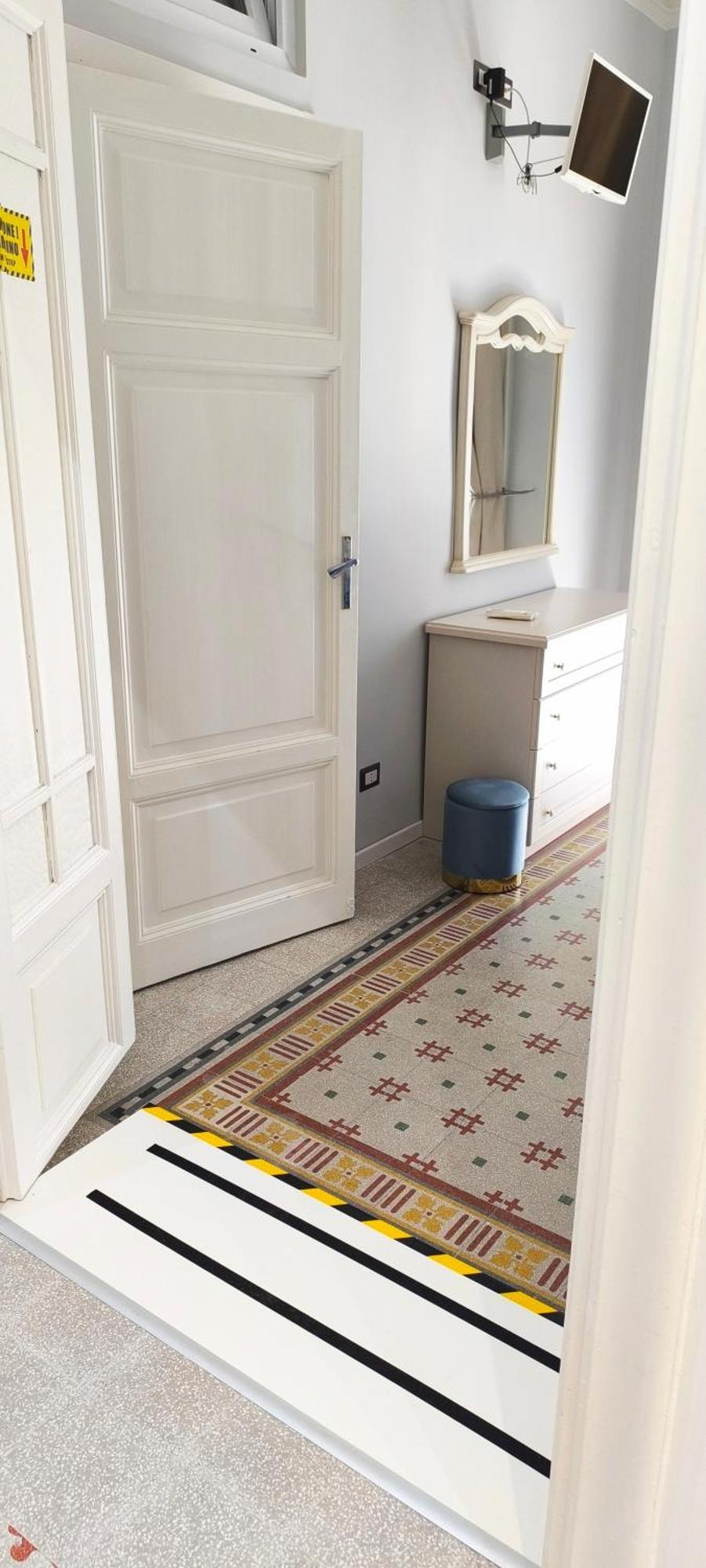 Apartment Interno 5 Elegante Residenza Per 10 Pax Vicina A Colosseo E Santa Maria Maggiore Rome